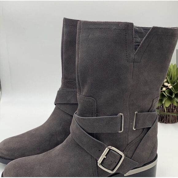 Vince Camuto Gray Wethima Engineer Boot Tuscan Leather Taupe Size 10M New - Picture 5 of 10
